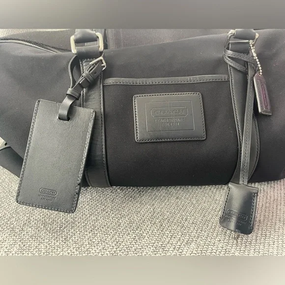 Coach Sleek Black Men's Duffel Bag - Picture 3 of 16